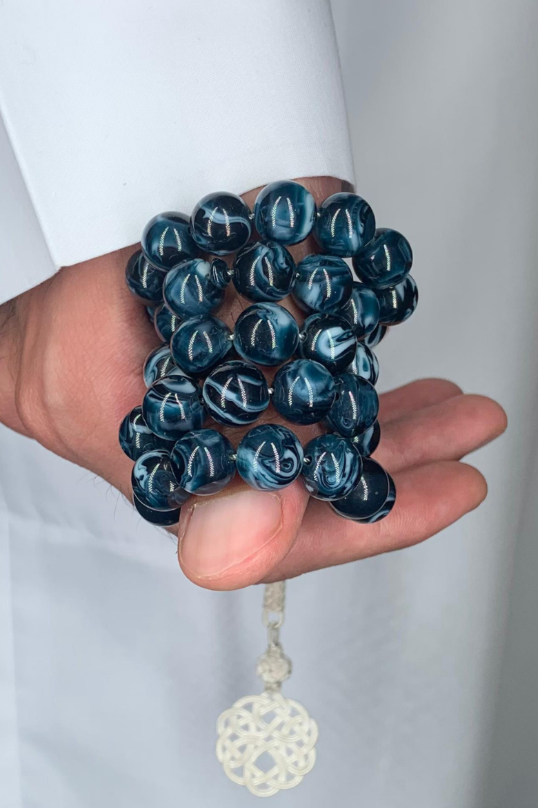 Picture of Belgian Bakelite Liquid w/ Tarbzon