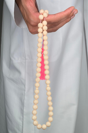 Picture of Belgian Bakelite off-white top pink